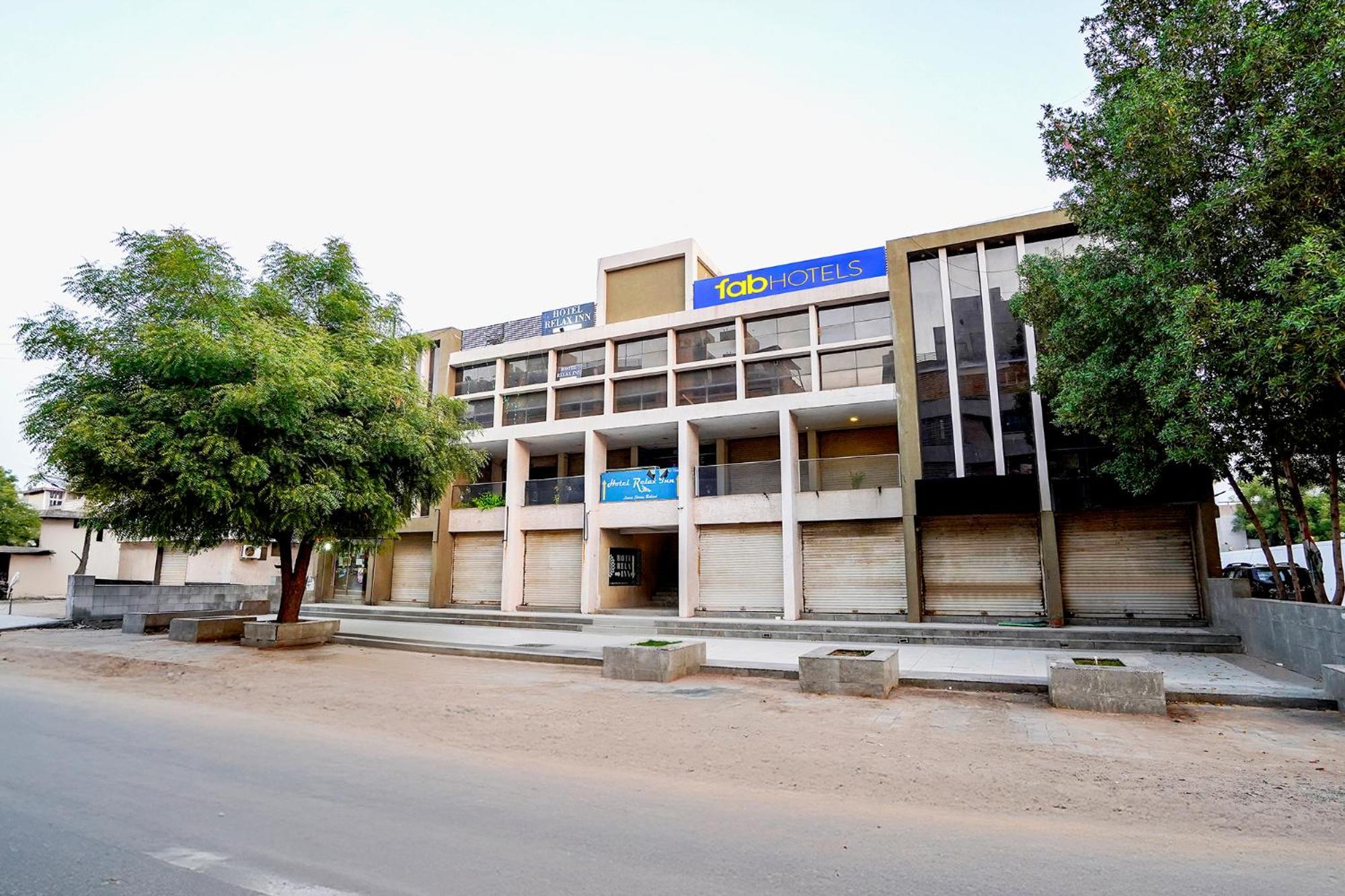 Fabhotel Relax Gandhinagar Ngoại thất bức ảnh