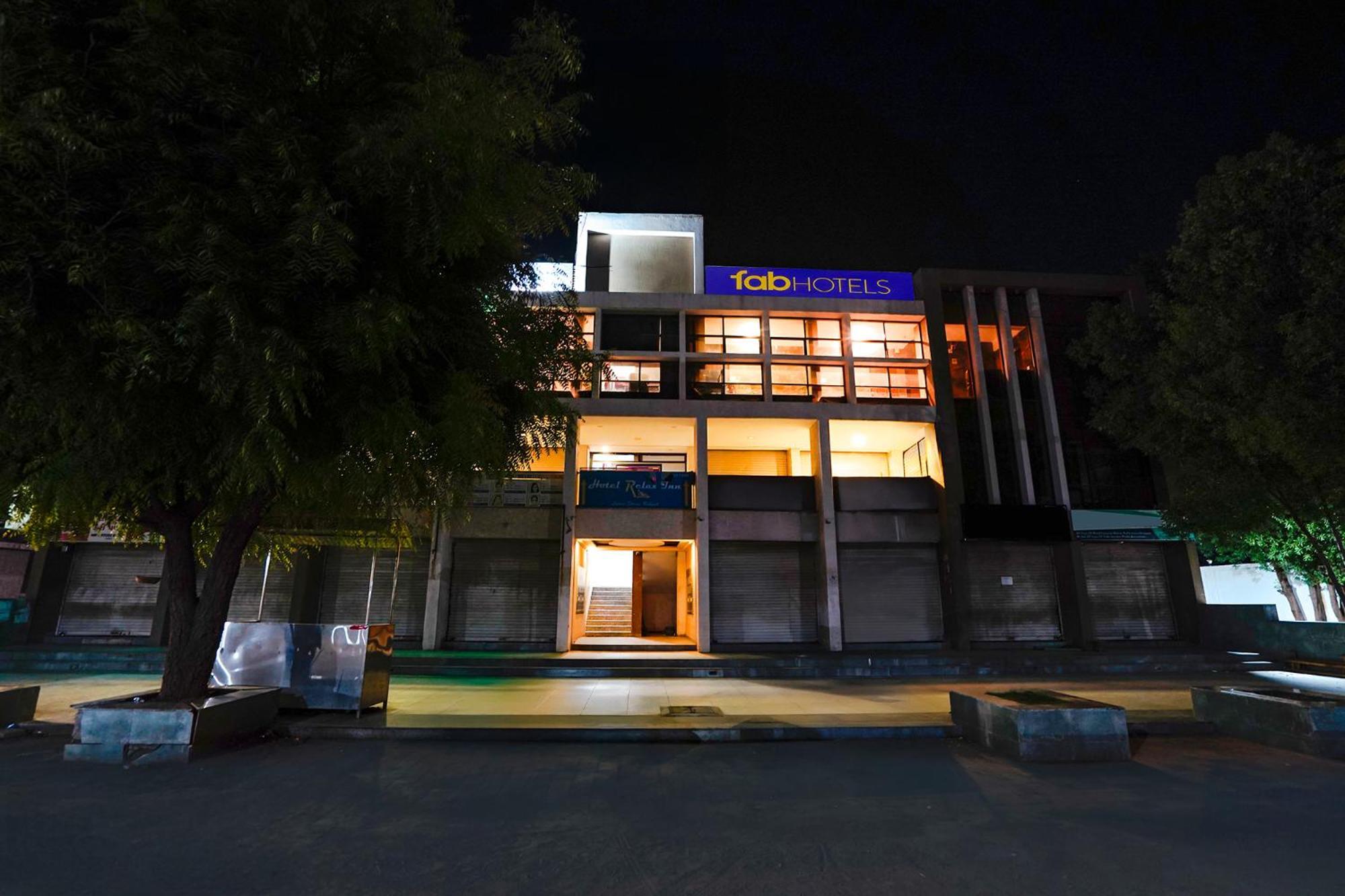 Fabhotel Relax Gandhinagar Ngoại thất bức ảnh