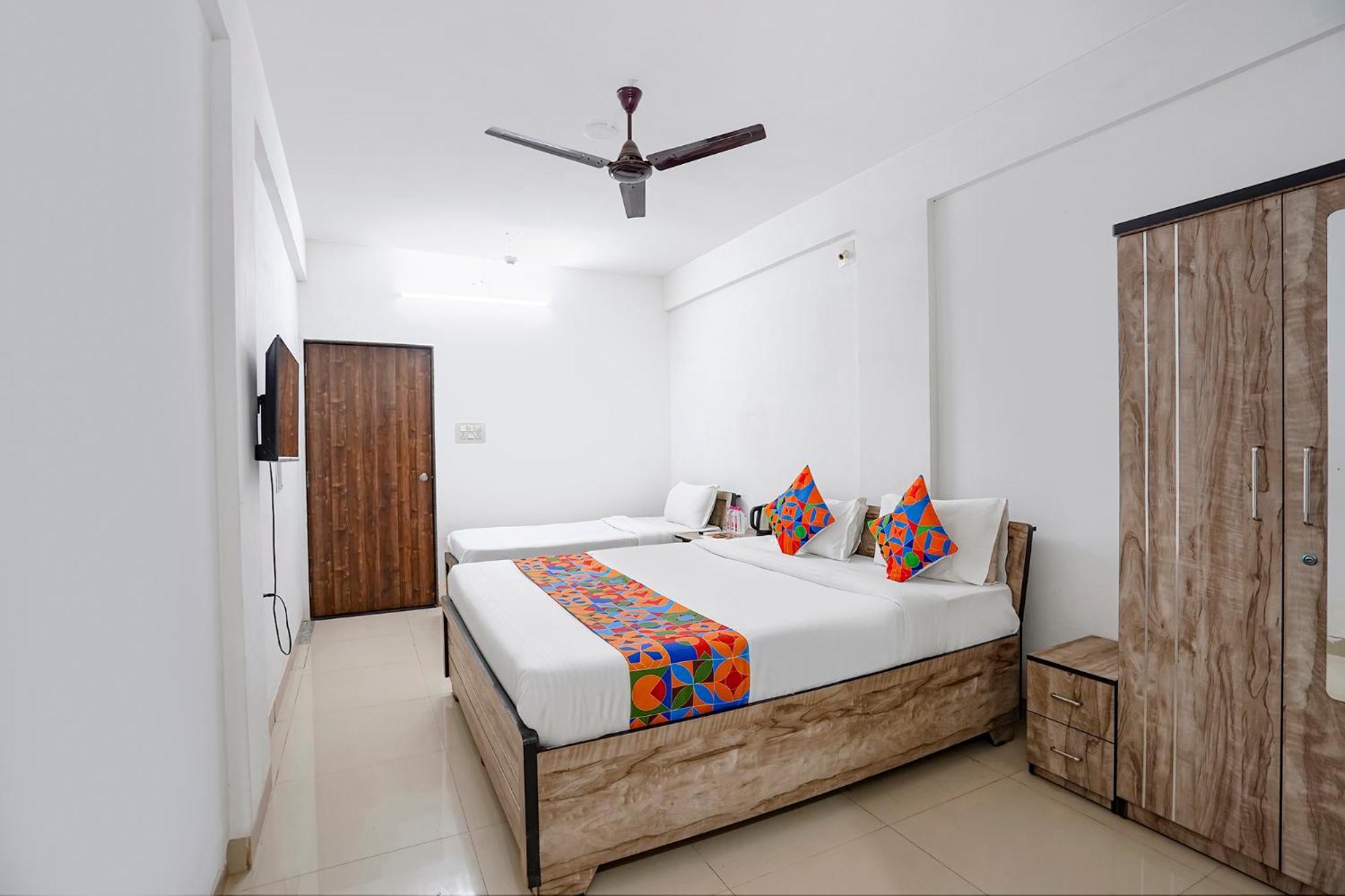 Fabhotel Relax Gandhinagar Ngoại thất bức ảnh