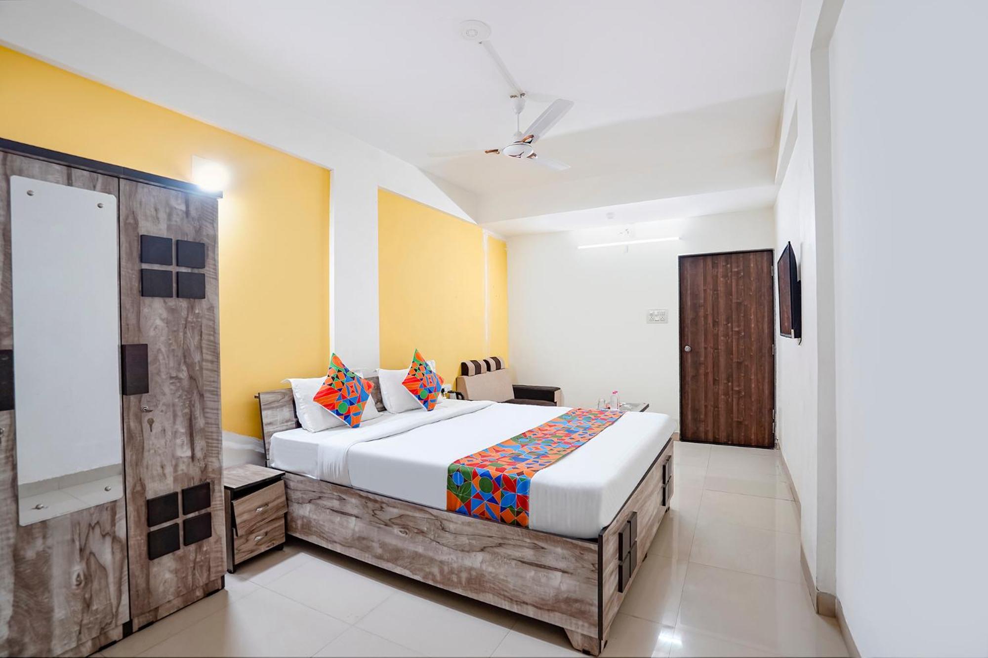 Fabhotel Relax Gandhinagar Ngoại thất bức ảnh