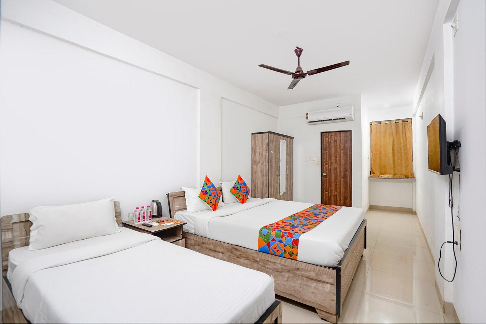 Fabhotel Relax Gandhinagar Ngoại thất bức ảnh