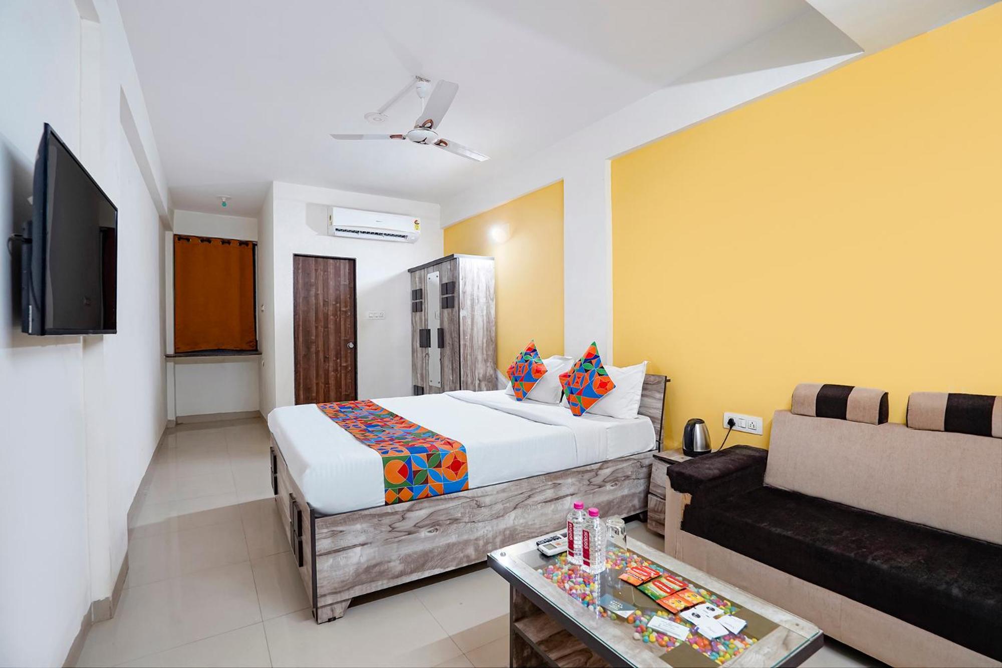 Fabhotel Relax Gandhinagar Ngoại thất bức ảnh